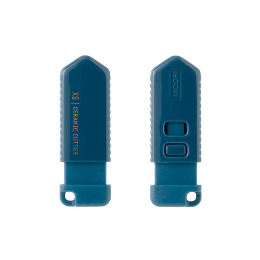 Midori XS Ceramic Cutter — Navy Blue — detail view