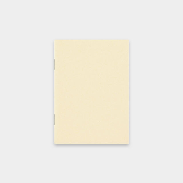 Traveler's Notebook Refill 013 (Passport Size) — MD Paper Cream — detail