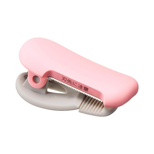 Kokuyo Karu Cut Tape Cutter Clip-Type (20mm) Pink — front view