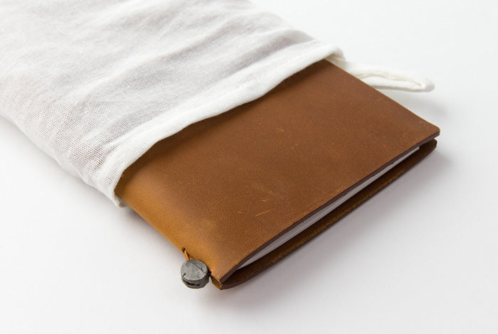 Traveler's Notebook Starter Kit (Regular Size) - Brown (13715006) — in use
