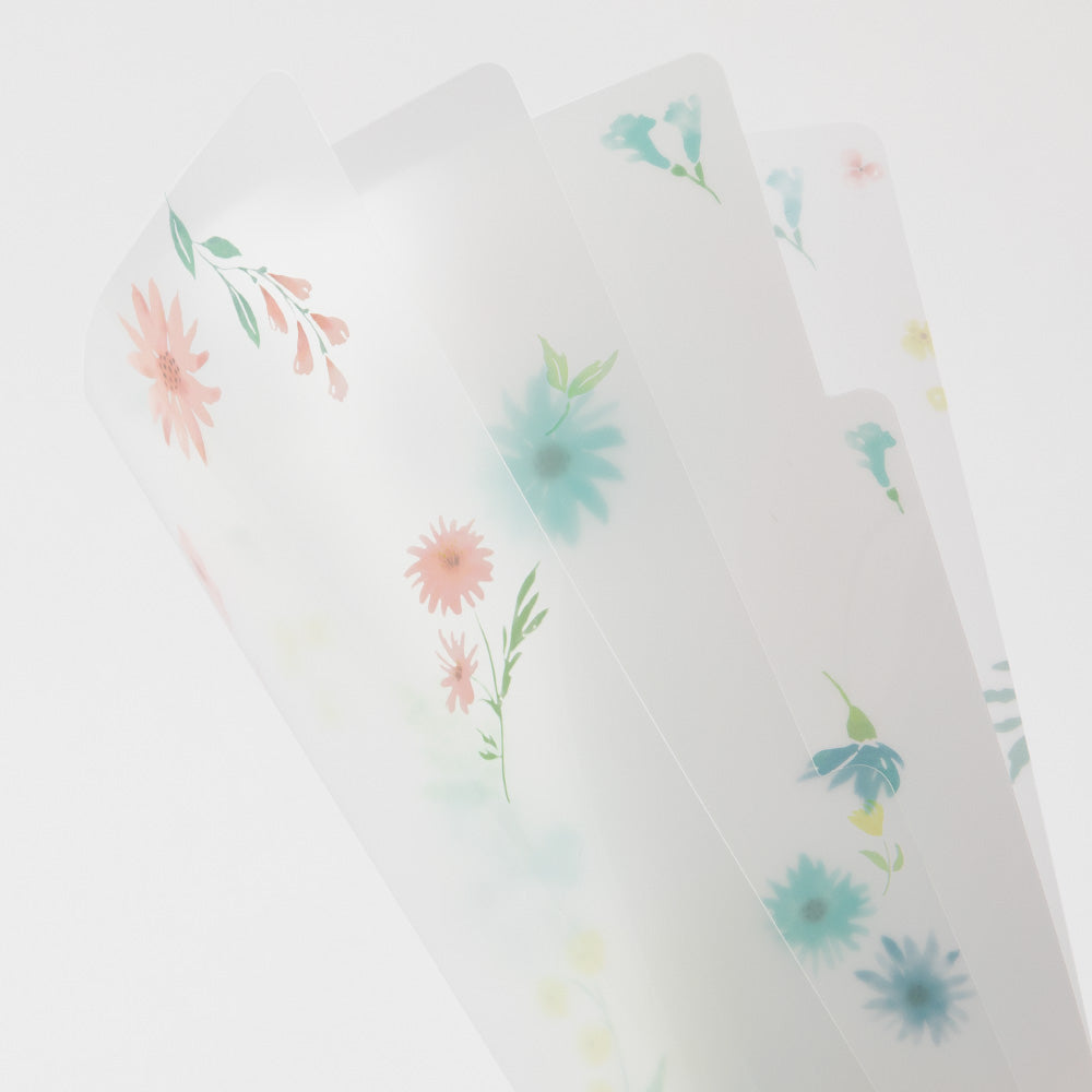 Midori A4 3-Pocket Clear Folder — Flowers B — angle view