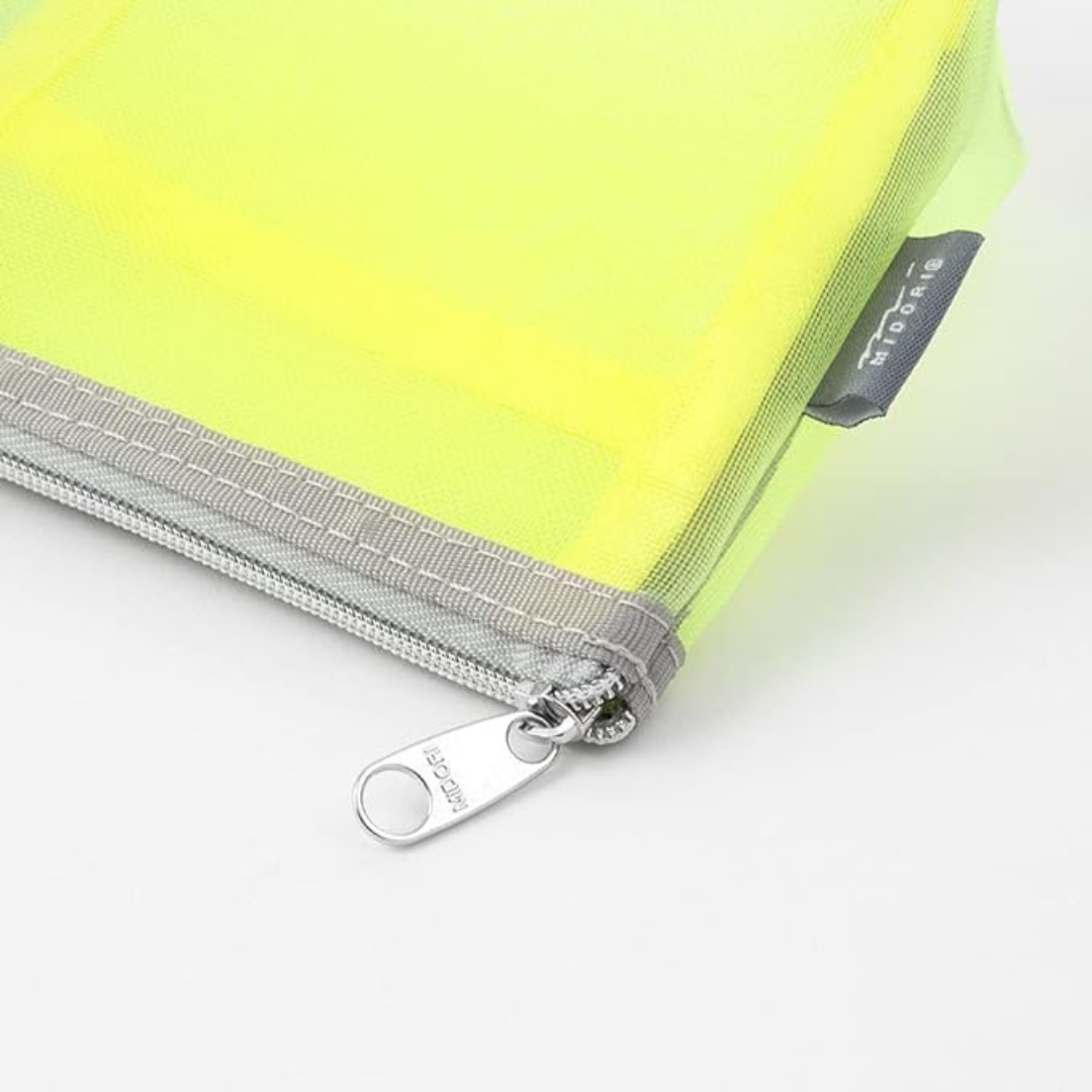 Midori Pen & Tool Pouch Mesh with Gusset — Yellow Green — angle view
