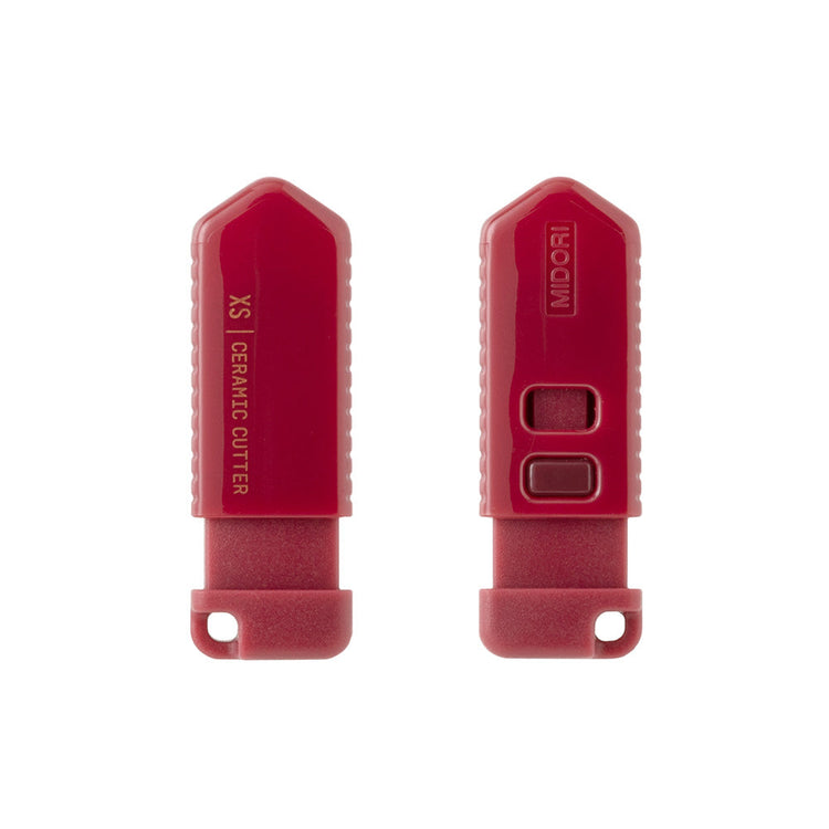 Midori XS Ceramic Cutter — Dark Red — detail view