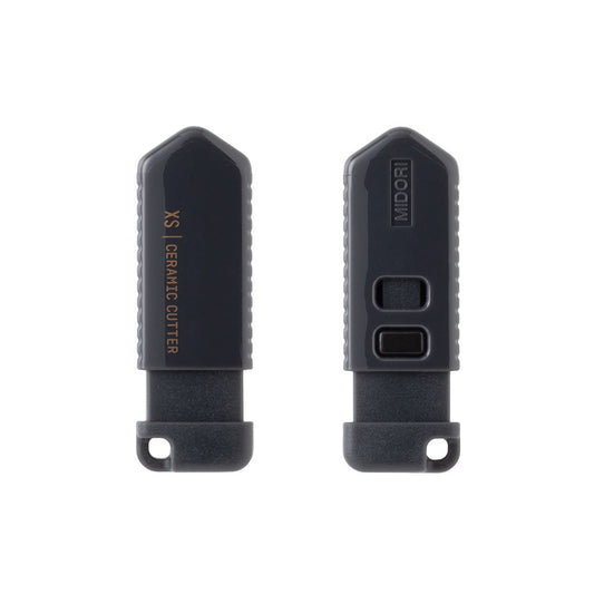 Midori XS Ceramic Cutter — Black — detail view