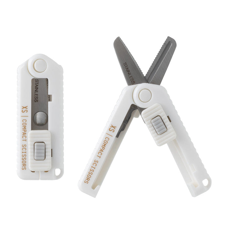 Midori XS Compact Scissors Serrated — White — detail view
