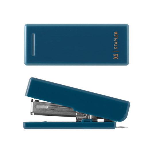 Midori XS Compact Stapler — Navy Blue B — detail view