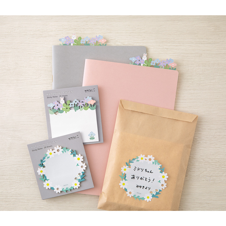 Midori Sticky Notes Die-Cutting — Wreath White — angle view