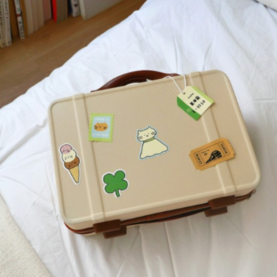 Suatelier Sticker — Cat's Happy Trip — with packaging