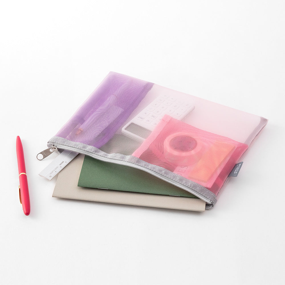 Midori Pen & Tool Pouch Mesh — Pink — angle view