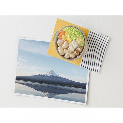Midori Miniature Magnet — Yosenabe — flat lay
