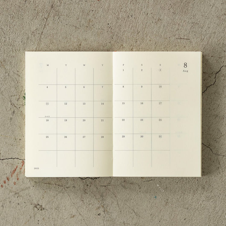 MD Notebook Diary (A6) 2025 — size reference
