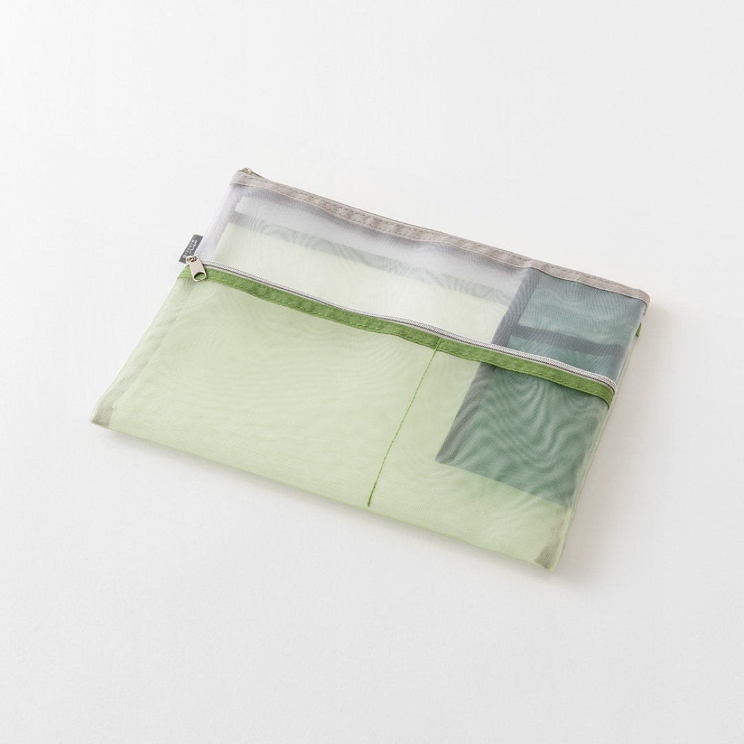 Midori Pen & Tool Pouch <B5> Mesh — Green — angle view