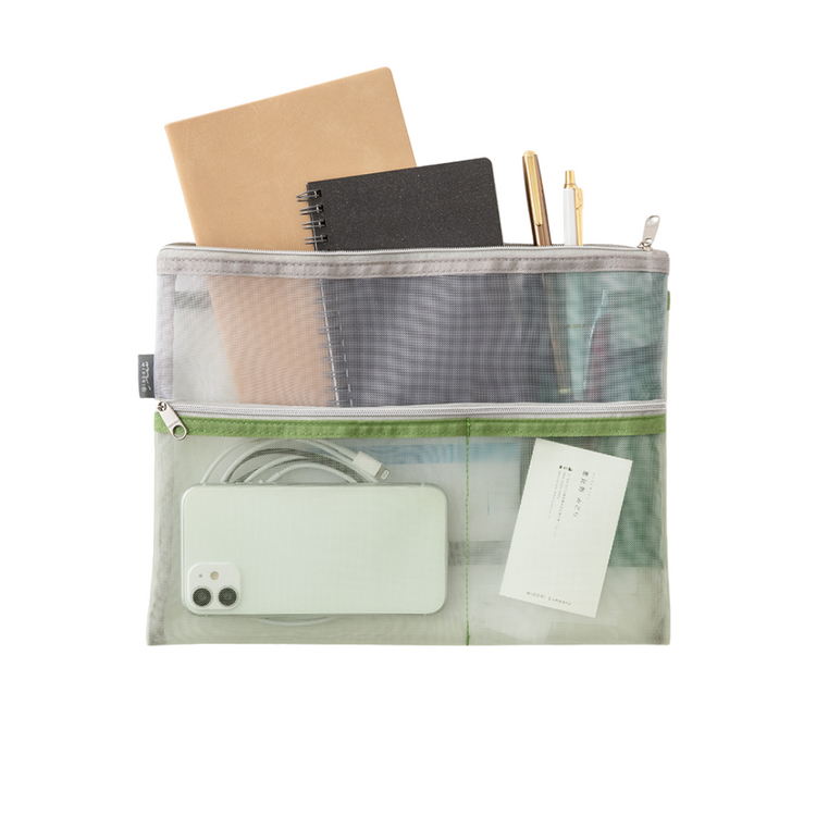 Midori Pen & Tool Pouch <B5> Mesh — Green — flat lay
