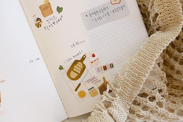 Suatelier Sticker — I Like Bread — with packaging