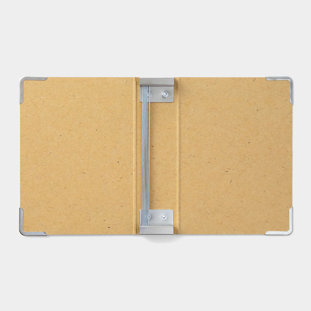Traveler's Notebook Refill 016 (Passport Size) — Refill Binder — detail