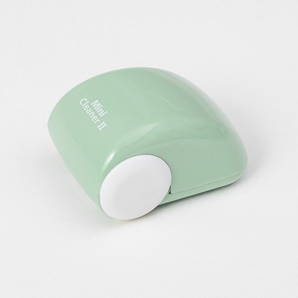 Midori Limited Edition Mini Cleaner II — Pale Green — detail view