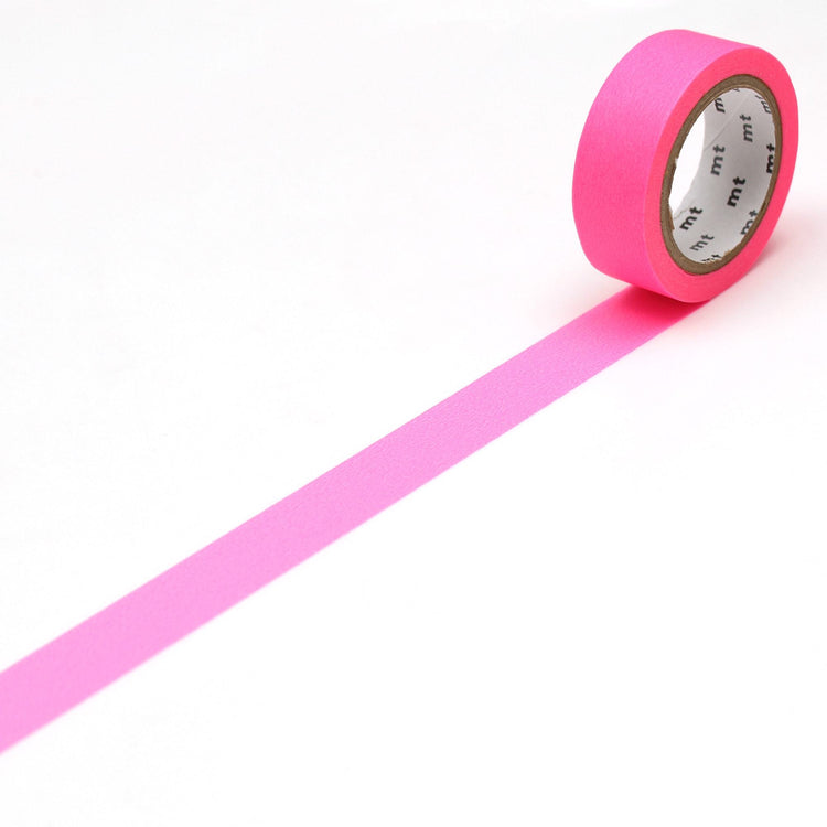 mt Basic Washi Tape — Shocking Pink 7m — roll front