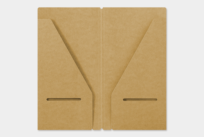 Traveler's Notebook Refill 020 (Regular Size) — Kraft Paper Folder — in use