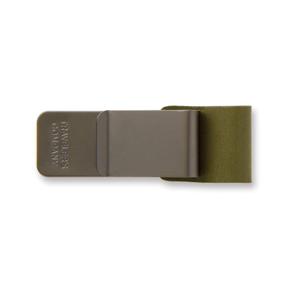 Traveler's Notebook Pen Holder <M> Olive — in use on paper