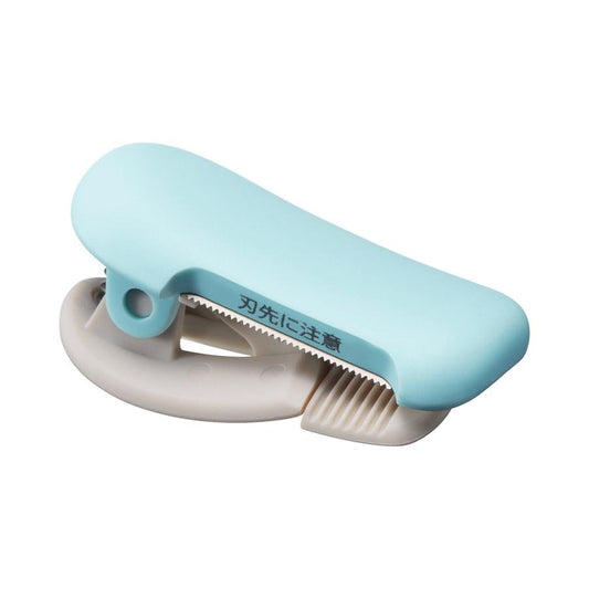Kokuyo Karu Cut Tape Cutter Clip-Type (10-15mm) Blue — front view